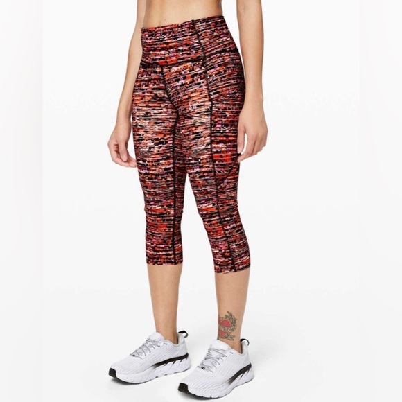 LULULEMON Fast and Free Nulux 19” Crop Leggings - Picture 1 of 9